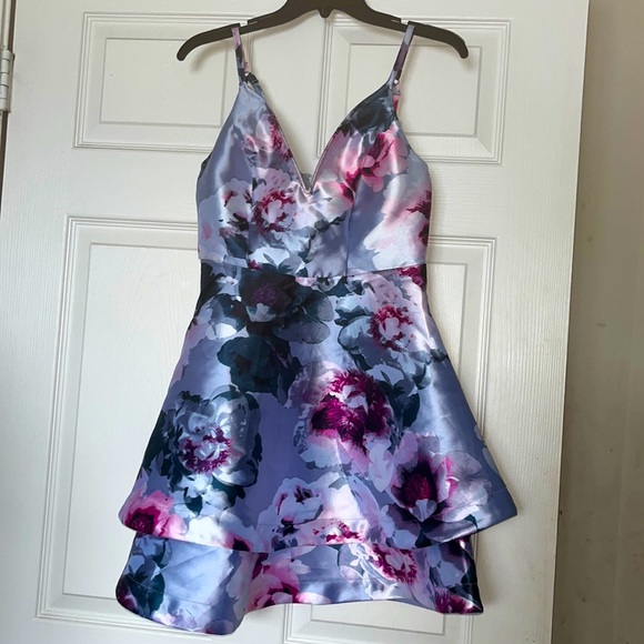 Brand - Xtraordinary Size - 0 Color - lavender,White,Light pink,Hot pink,Blue - Picture 1 of 3